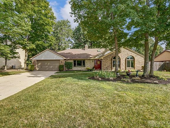 2nd image of 9361 Ambershire Dr