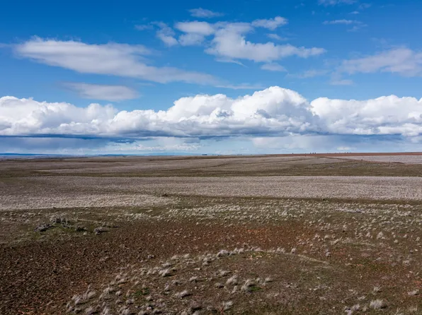 93190 Liberty Ln, Grass Valley, OR 97029