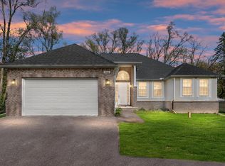 3068 Benstein Rd, Commerce Township, MI 48390