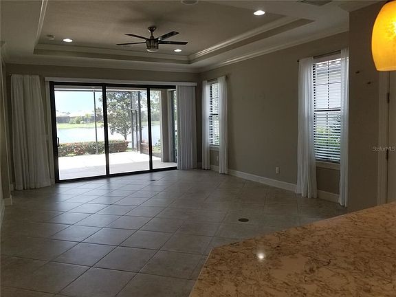 3rd image of 5528 Sentiero Dr