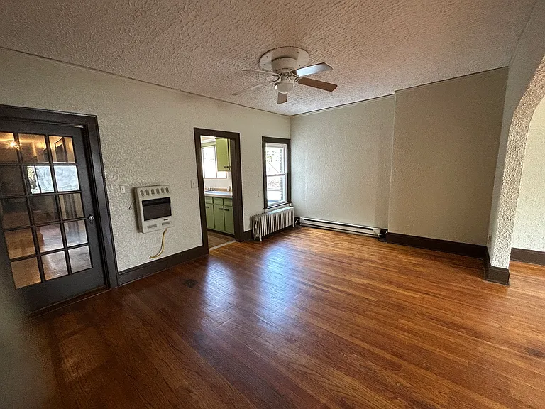1028 Jefferson Ave #UP — Photo 5