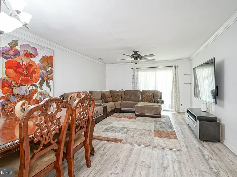 522 Willow Turn #A — Photo 6
