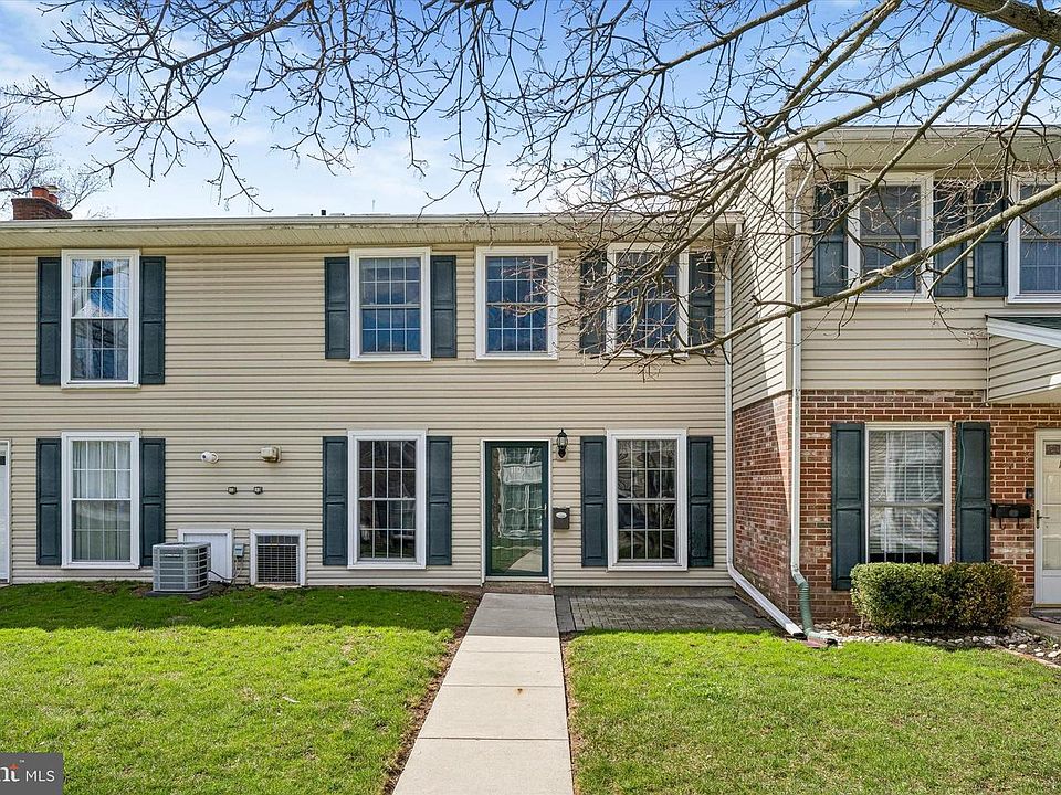 1st image of 1103 Middleton Pl