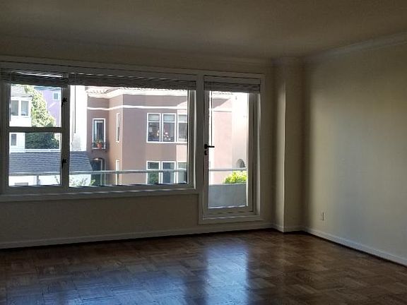 3rd image of 1000 Green St APT 301