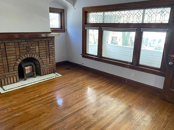 2nd image of 2082 Lewis Dr