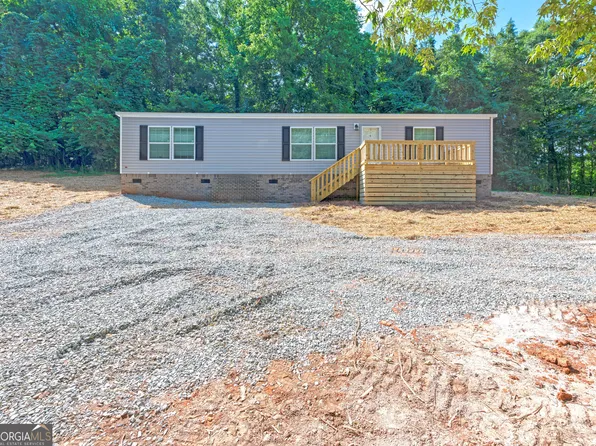 192 Brittany Cove Cir, Lavonia, GA 30553