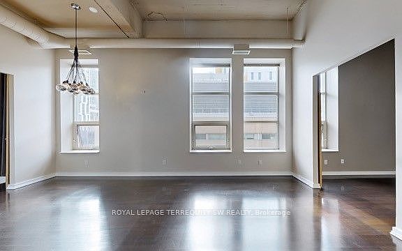 5th image of 135 Dalhousie St #405