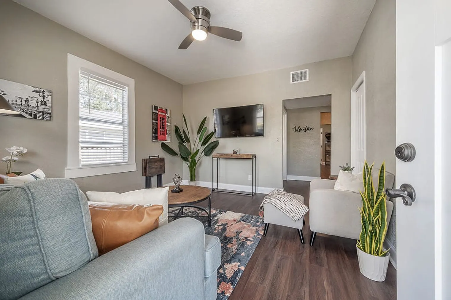 1 bed, 1.0 bath, $2,785 — Photo 1