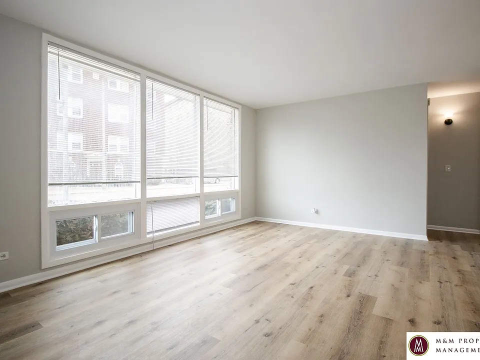 7406 Randolph