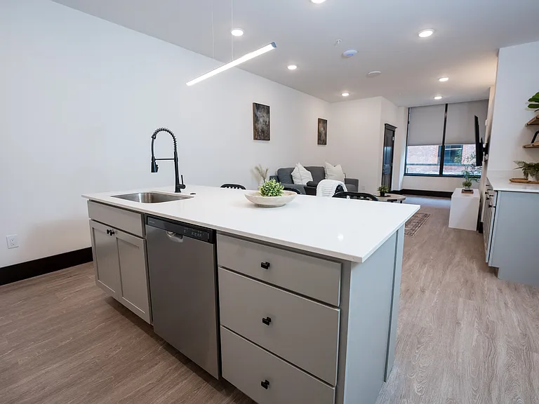 66 E Chester St #101 — Photo 14