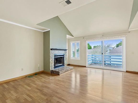 5th image of 312 Barbara Ln