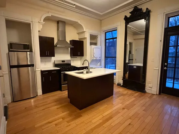 416a Lafayette Avenue image 1 of 6