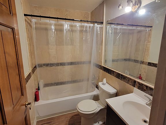 5th image of 4602 Eureka Ct