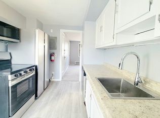 592 Beverly Rd FLOOR 2, Teaneck, NJ 07666