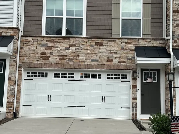 129 Bayhill Ter, Lake Frederick, VA 22630