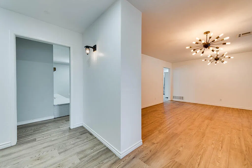 3 bed, 2.5 bath, 2163 sqft, $3,000 — Photo 3