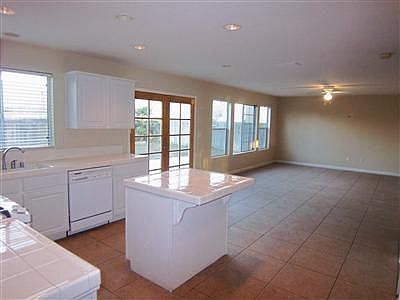 3rd image of 516 Peregrine Dr