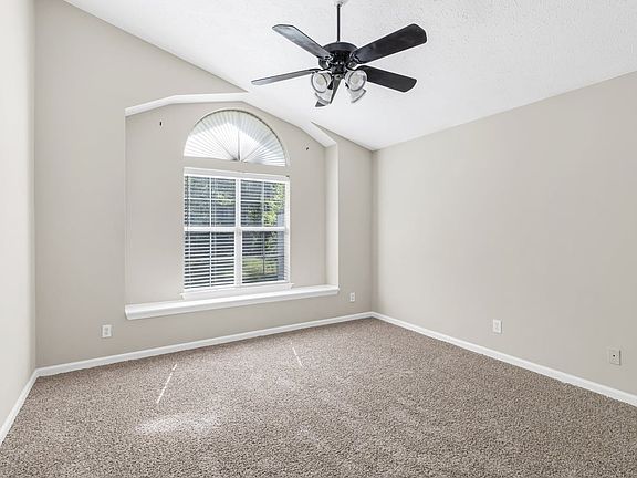 3rd image of 710 Osprey Dr