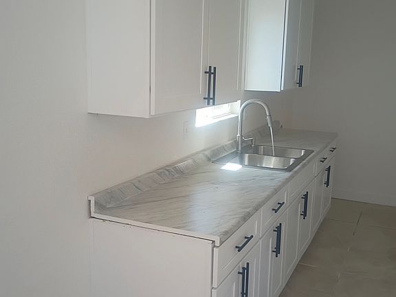 5th image of 18154 Casaba Rd APT 1