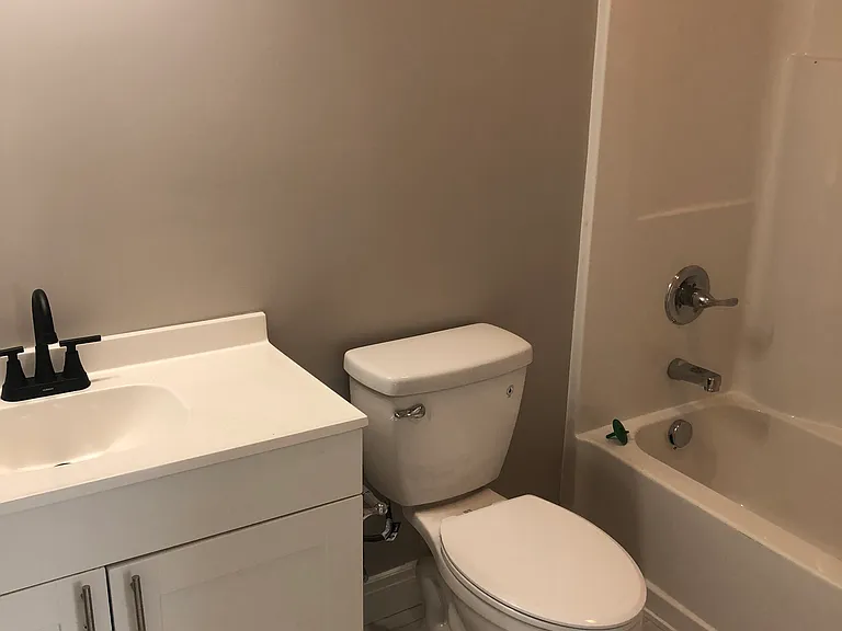 857 SE Hackberry Dr — Photo 14