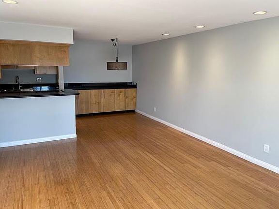 4th image of 7556 Hampton Ave APT 303