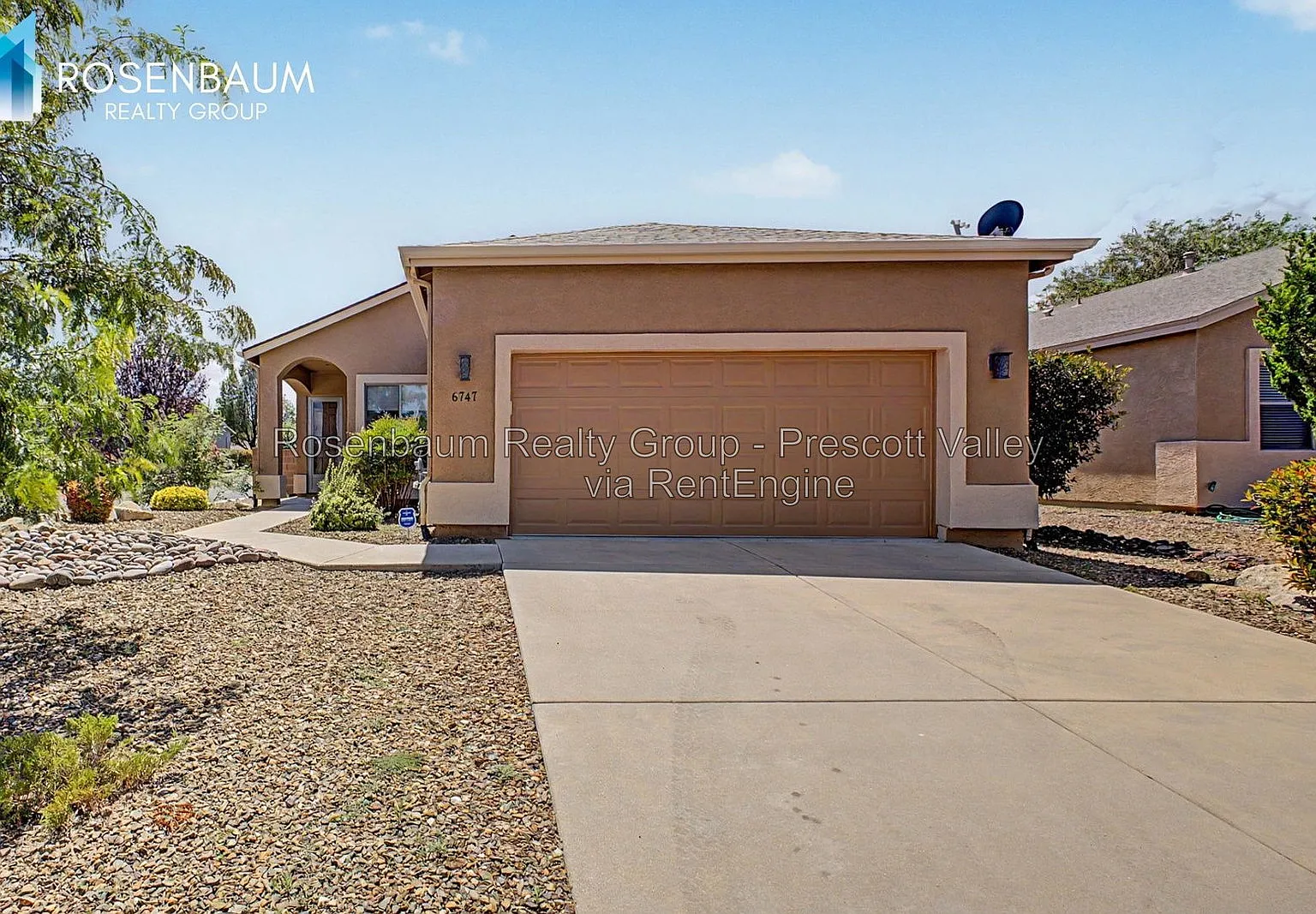 3 bed, 2.0 bath, 1358 sqft, $2,200 — Photo 2