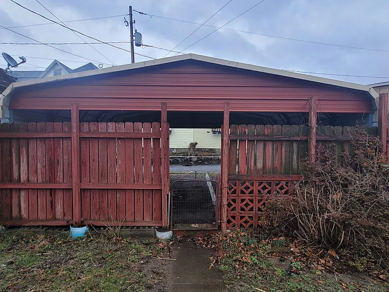 123 S 5th St — Photo 50