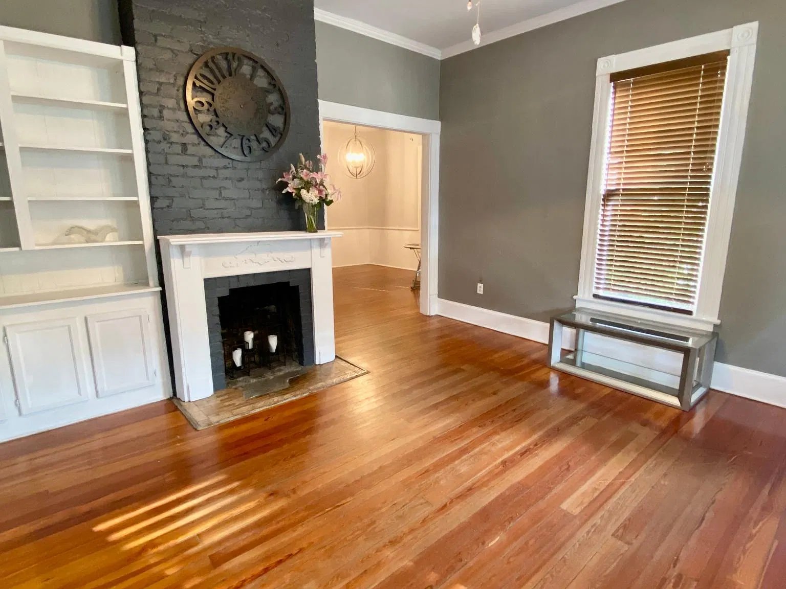 4708 Saint Elmo Ave — Photo 3