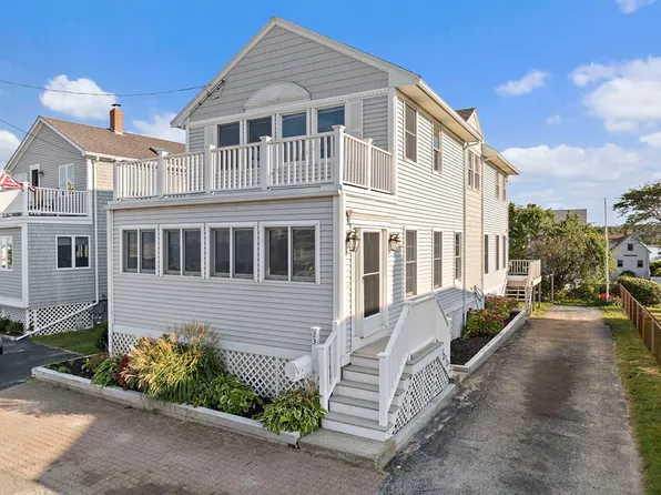23 Gunrock Ave, Hull, MA 02045