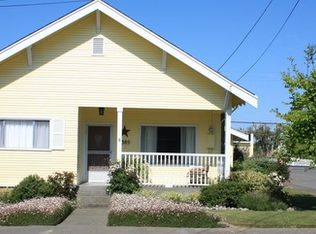 1385 Lincoln St, Ferndale, CA 95536