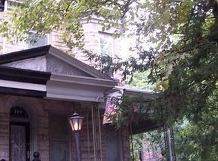 556 N 5th St, Reading, PA 19601