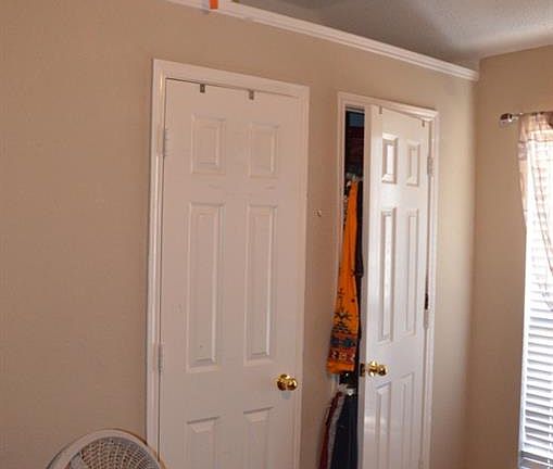 5th image of 429 Parkshire Dr