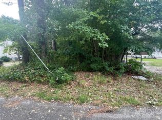 205 Evergreen Rd, Millville, NJ 08332