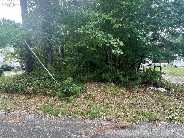 205 Evergreen Rd, Millville, NJ 08332
