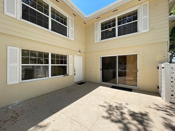 5th image of 8143 Bridgewater Court #43a
