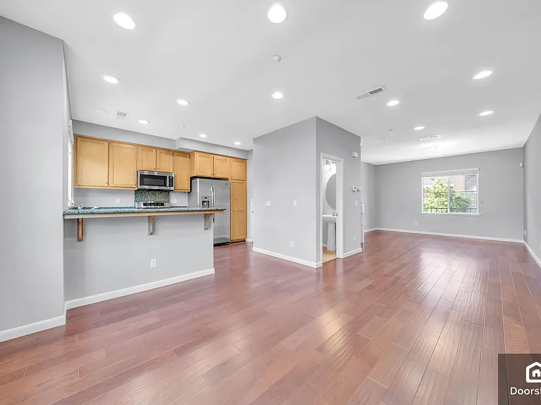 581 Saco Ter — Photo 13