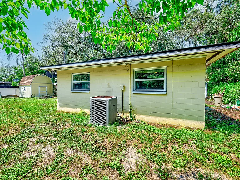 303 Saint Augustine Ave — Photo 40