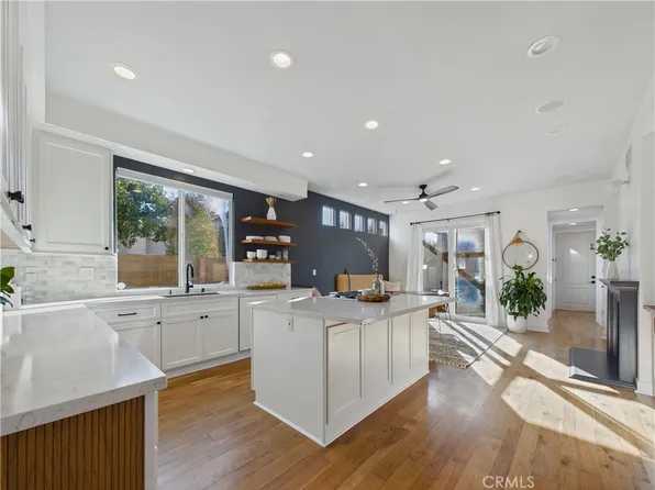 1201 Delaware St, Huntington Beach, CA 92648