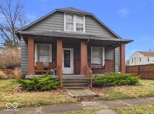 809 College Dr, Anderson, IN 46012