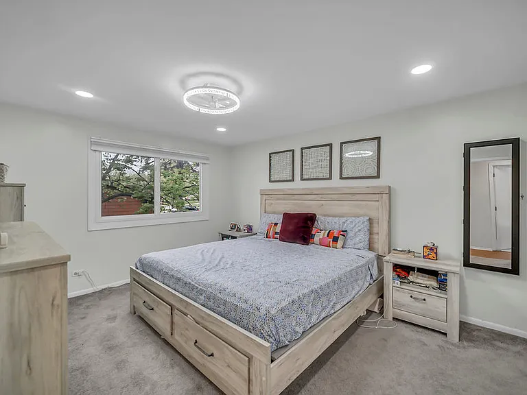 401 Greentree Pkwy — Photo 21