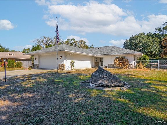 3rd image of 3371 S Winding Path