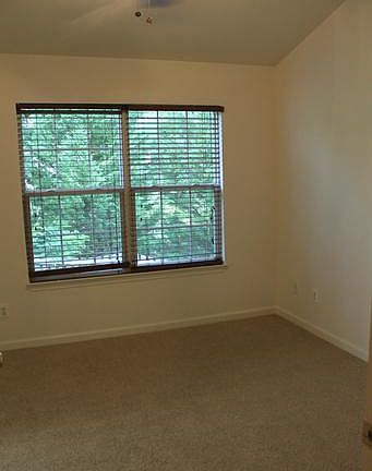 4th image of 4313 Normandy Ct