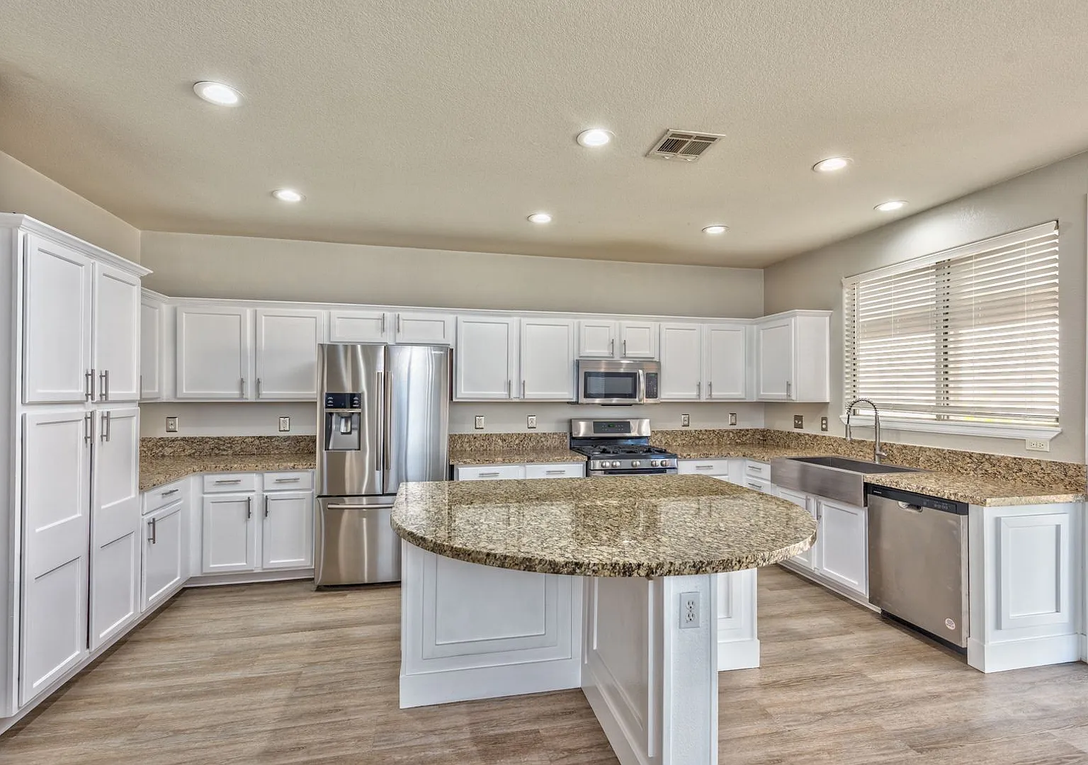 84 Milicity Road, Henderson, Nevada 89012 — Photo 4