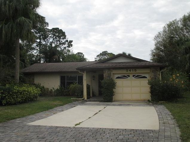 1st image of 2415 4th Ln