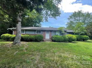 5234 Mays St, Conover, NC 28613