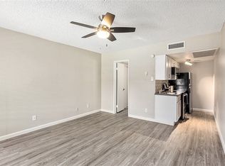 1903 N Country Club Dr #C-C202, Mesa, AZ 85201