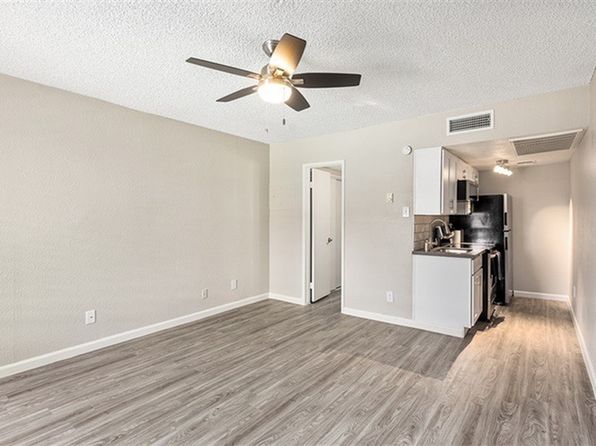 1903 N Country Club Dr #C-c111