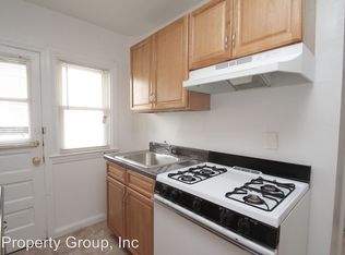 322 Woodlawn Ave #A, Collingdale, PA 19023