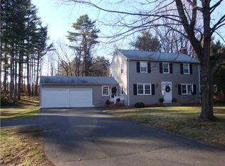 177 Firetown Rd, Simsbury, CT 06070