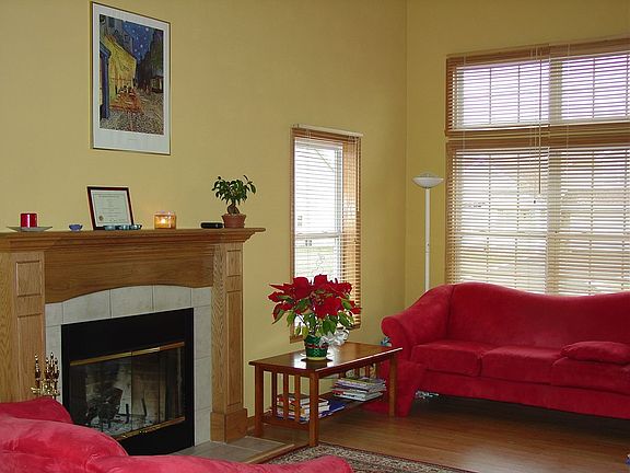 2nd image of 12394 Meadow Dr